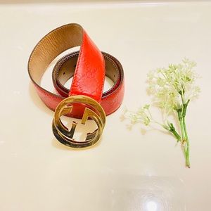 GUCCI RED LEATHER GOLD GG BUCKLE BELT $140